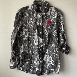 NWT Tommy Bahama Shirt Women's size Small Wisconsin University Hawaiian
